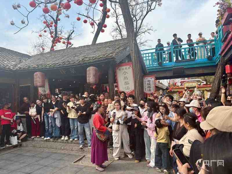  摆脱厚重历史的沉重枷锁，探寻文旅产业的破局之道 新闻 摆脱厚重历史的沉重枷锁，探寻文旅产业的破局之道 新闻