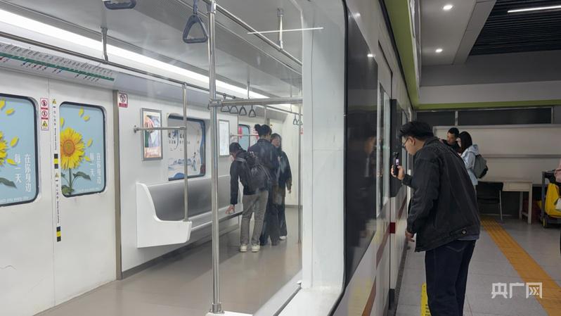  摆脱厚重历史的沉重枷锁，探寻文旅产业的破局之道 新闻 摆脱厚重历史的沉重枷锁，探寻文旅产业的破局之道 新闻