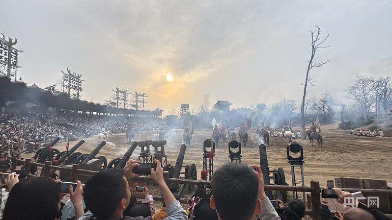  摆脱厚重历史的沉重枷锁，探寻文旅产业的破局之道 新闻 摆脱厚重历史的沉重枷锁，探寻文旅产业的破局之道 新闻