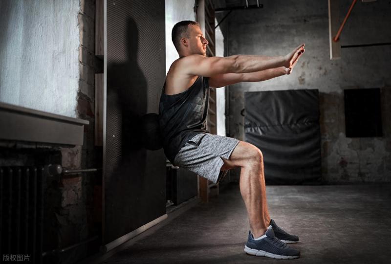 Wall Sit技术深剖:一个被健身圈严重低估的下肢训练王牌动作 体育新闻