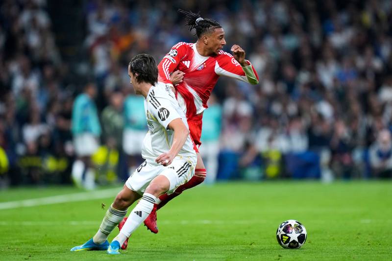  他回来了！皇马最被低估的铁闸伤愈复出，这一次请给他多一点时间 体育新闻