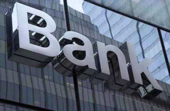  美股惊现“技术性踩踏”：四大指数连阴背后的量化信号全解析 股票财经