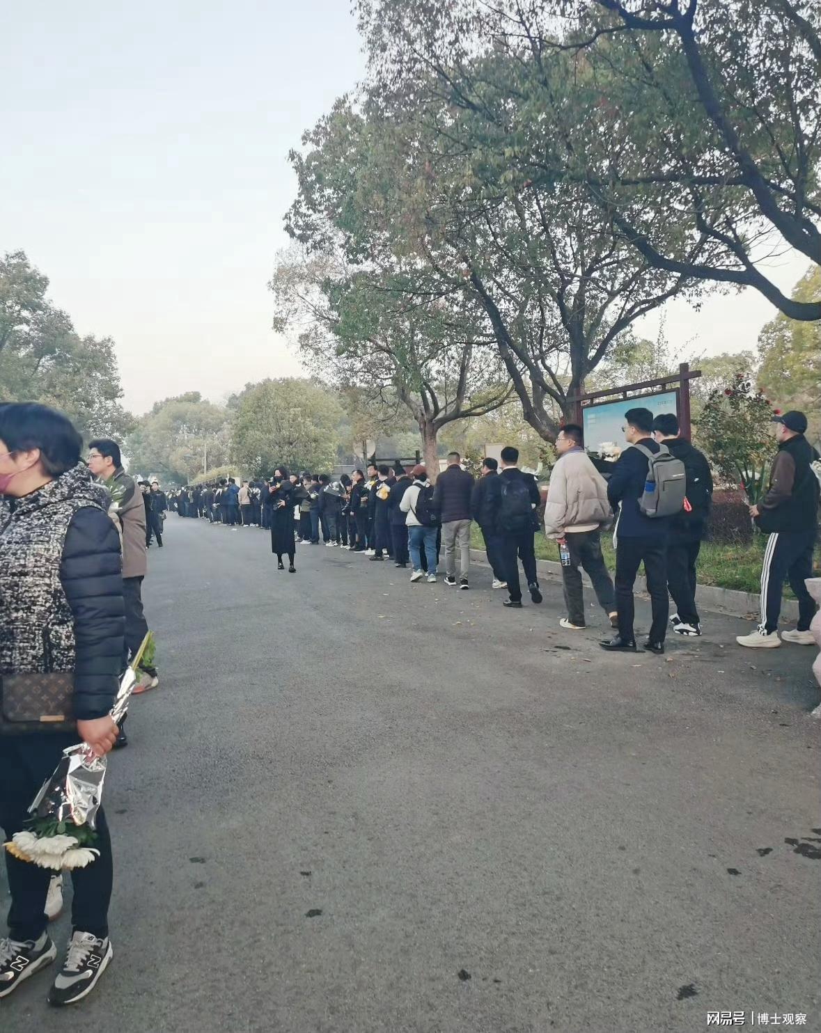  【教育界里程碑】张雪峰离世：一位“现实主义布道者”的谢幕与遗产 教育招生