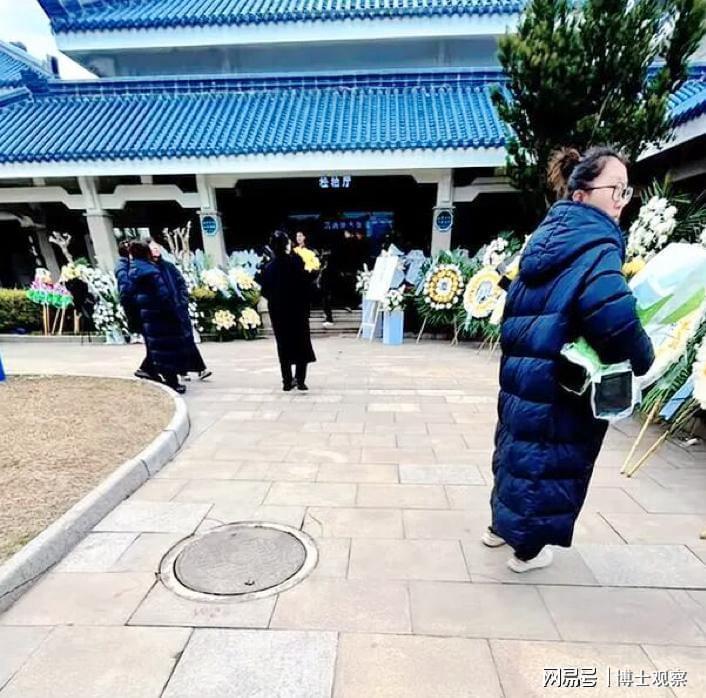  【教育界里程碑】张雪峰离世：一位“现实主义布道者”的谢幕与遗产 教育招生